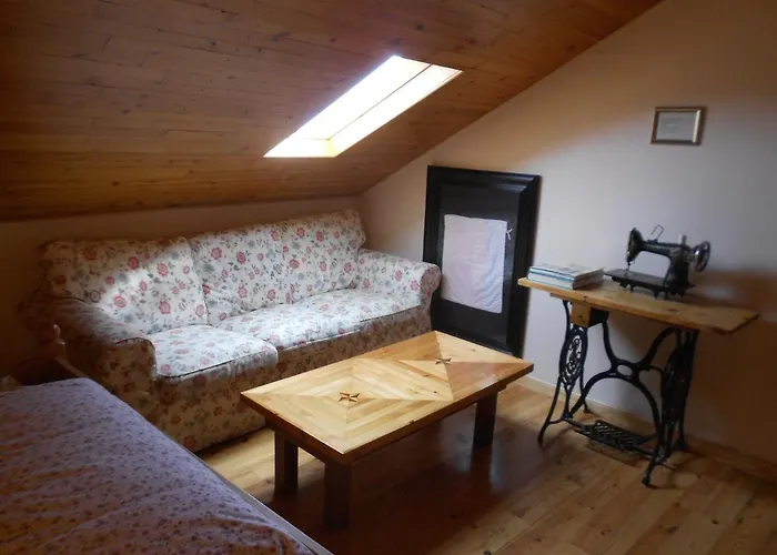 Sintra Small Hostel